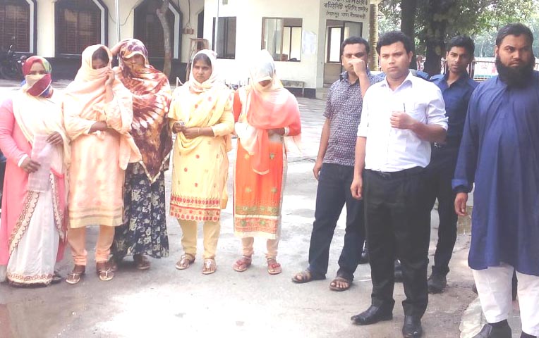 সৈয়দপুরে শিক্ষক নিয়োগ পরীক্ষায় আটক -৮
