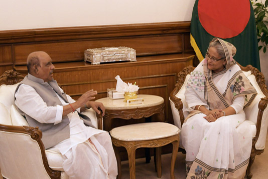 প্রধানমন্ত্রীর সঙ্গে পশ্চিমবঙ্গের বিজেপি নেতার সাক্ষাৎ
