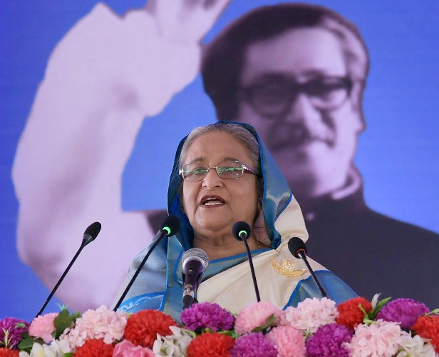 ইউনূসের কারণে পদ্মা সেতুর অর্থায়ন বন্ধ করেছিল বিশ্বব্যাংক : প্রধানমন্ত্রী