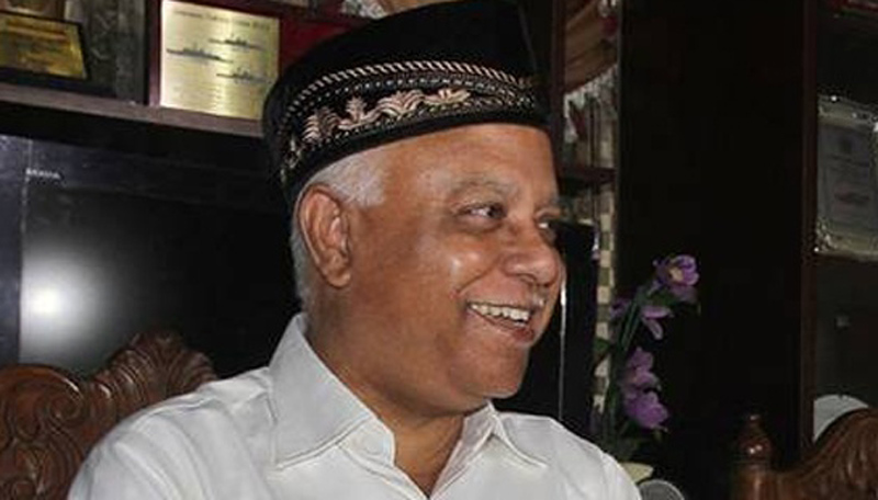 নৌকার প্রার্থী হতে মনোনয়নের ফরম কিনলেন বিএনপির মেয়র মনজুর