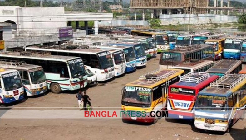 হঠাৎ করে নাটোর থেকে সারা দেশের বাস চলাচল বন্ধ