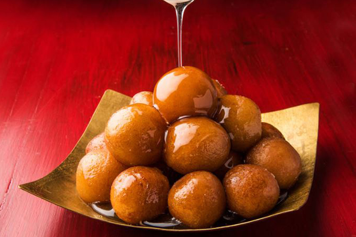 মিষ্টি খেলে কি ডায়াবেটিস হয় !