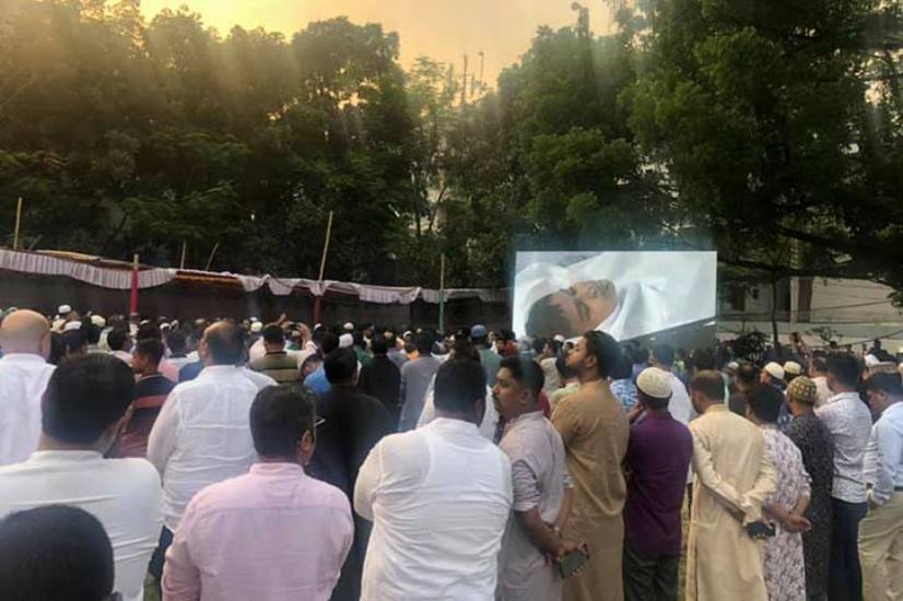 বনানীতে চিরনিদ্রায় জায়ান
