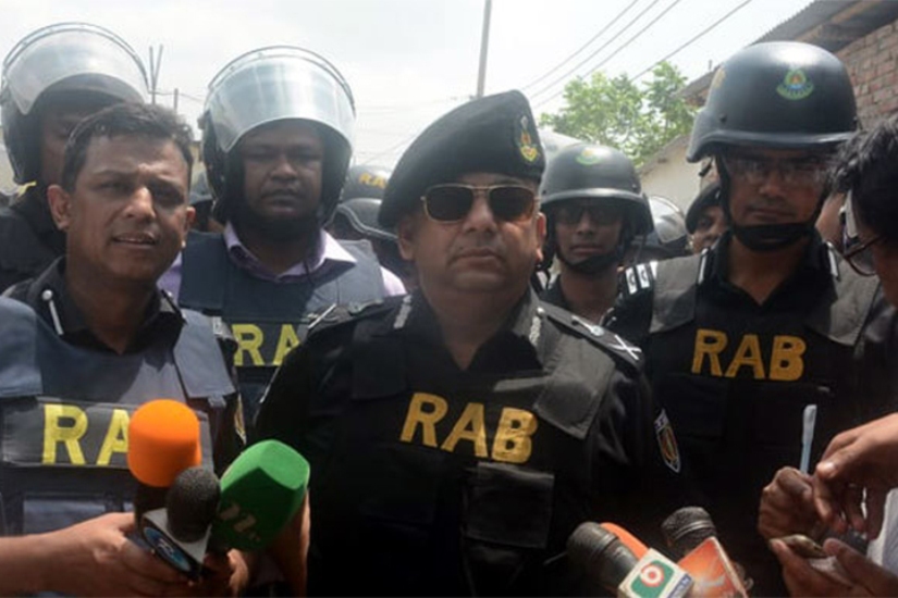 অভিযান কমপক্ষে দুইজন নিহত হয়েছে: র‌্যাব মহাপরিচালক