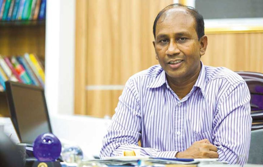 বাংলাদেশ ঝুঁকিতে থাকলেও হামলার কোনো আশঙ্কা নেই: মনিরুল