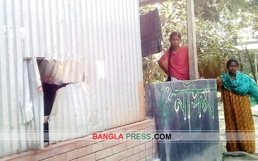 বখাটের ভয়ে ধুনটে কলেজছাত্রীর  দিন কাটছে আতঙ্কে