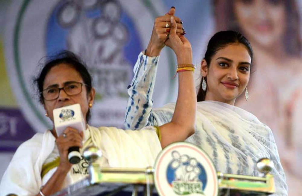 নুসরাত সুন্দরী, আমি দেখতে সুন্দরী নই : মমতা