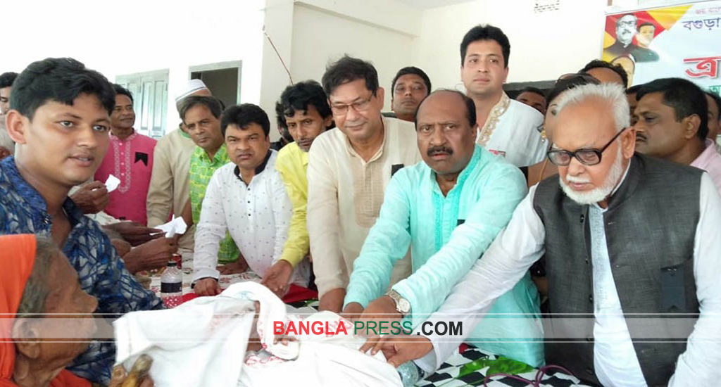 আ’লীগের নেতাকর্মীদের বন্যাদুর্গত মানুষের পাশে দাঁড়াতে হবে : মজিবর রহমান মজনু
