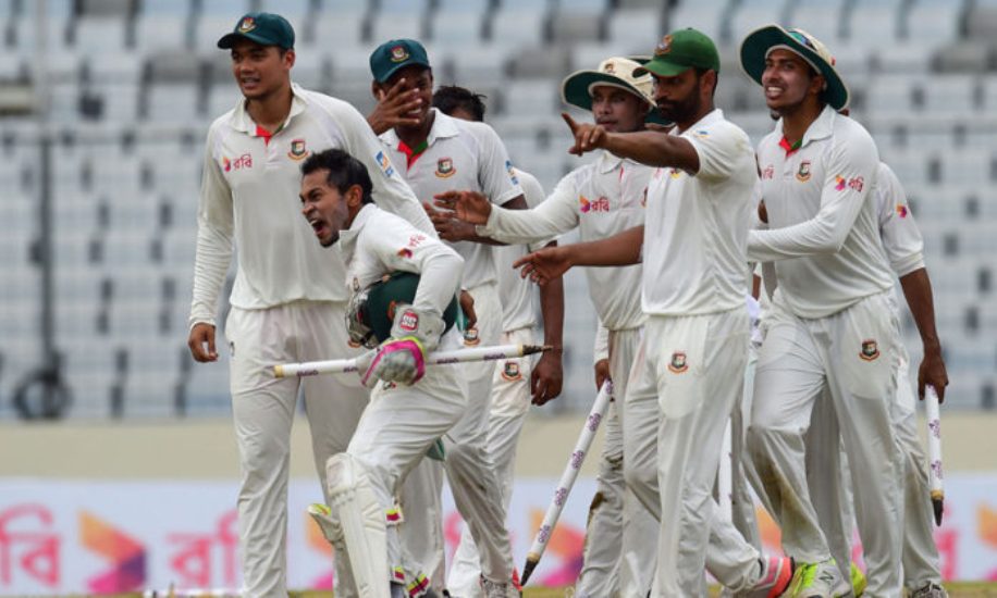 এক টেস্টে মুশফিকরা পাবেন ছয় লাখ!