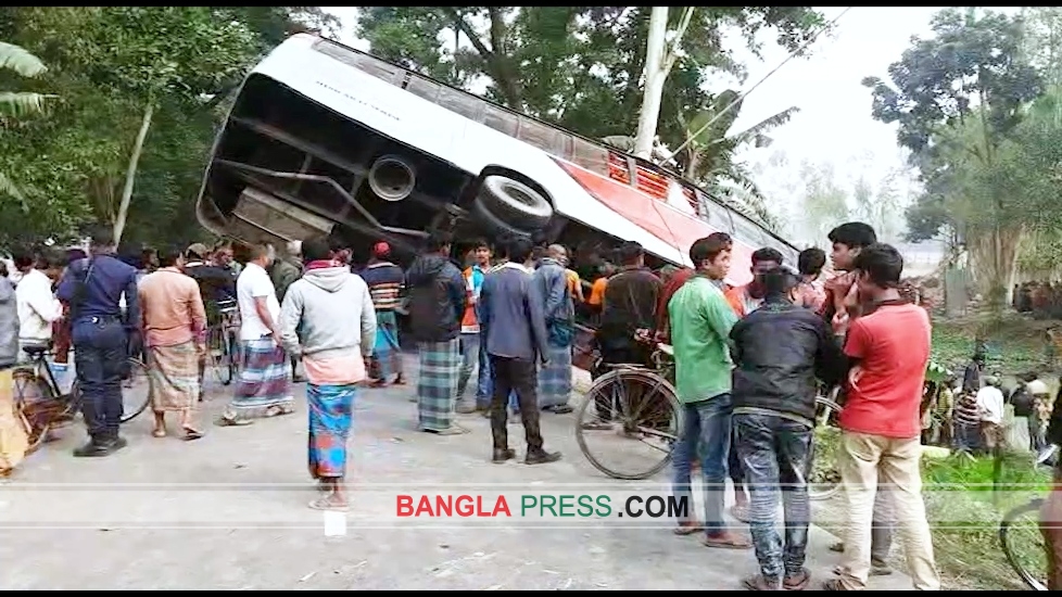 লালমনিরহাট-বুড়িমারী মহাসড়কে মৃত্যূর মিছিল