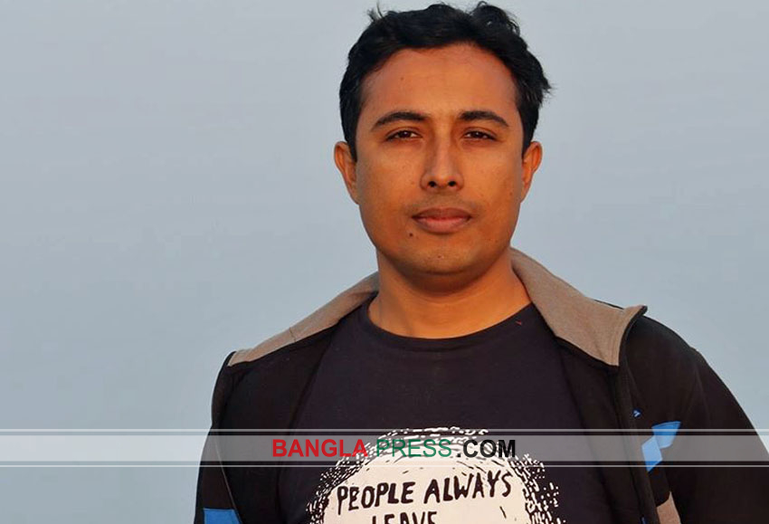 'কলেমা পড়, তোকে এনকাউন্টারে দেব'