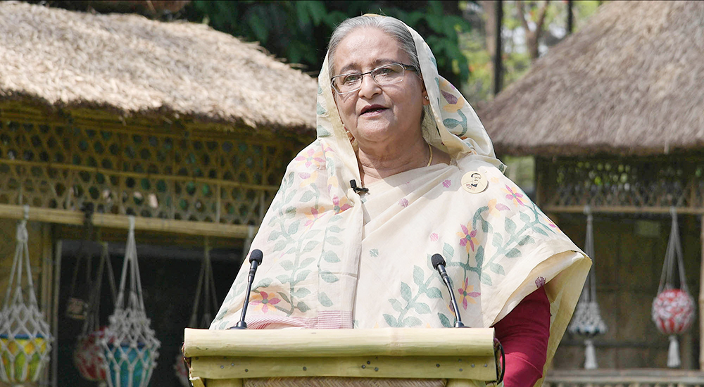 করোনা যোদ্ধাদের জন্য ১০০ কোটি টাকা বরাদ্দ