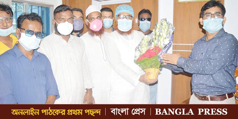 ধুনটে নবাগত ইউএনও’কে যুবলীগের ফুলেল শুভেচ্ছা
