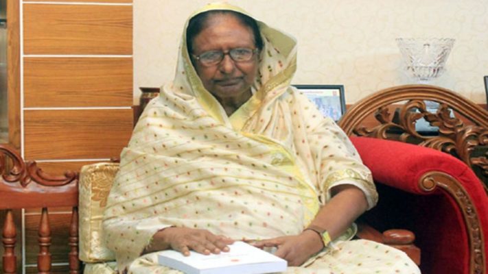 সাবেক স্বরাষ্ট্রমন্ত্রী সাহারা খাতুন হাসপাতালে ভর্তি
