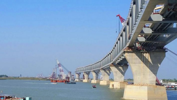 আজ বসছে পদ্মা সেতুর ৩১তম স্প্যান