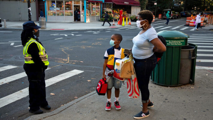 নিউ ইয়র্কে ফের স্কুল বন্ধ ঘোষণা