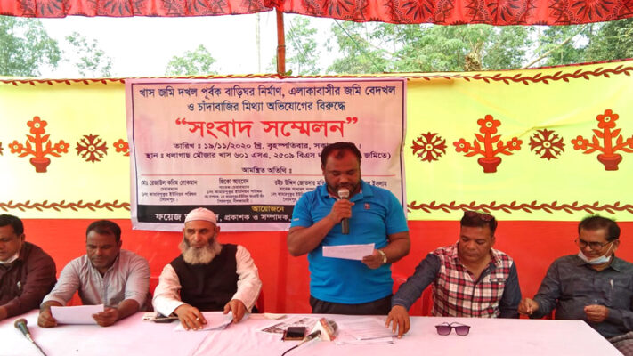 সৈয়দপুরে জমি দখলের অভিযোগের প্রতিবাদে সাংবাদিক ফয়েজের সংবাদ সম্মেলন