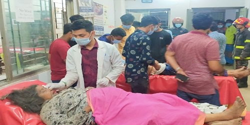 লক্ষ্মীপুরে মোটরসাইকেলের ধাক্কায় মহিলার মৃত্যু
