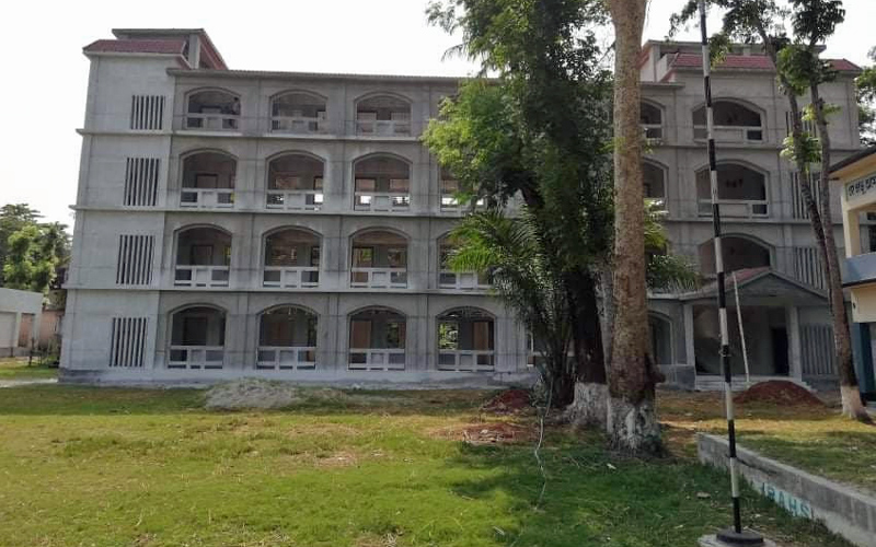 রায়পুরে বিদ্যালয় ভবন নির্মাণে অনিয়মের অভিযোগ