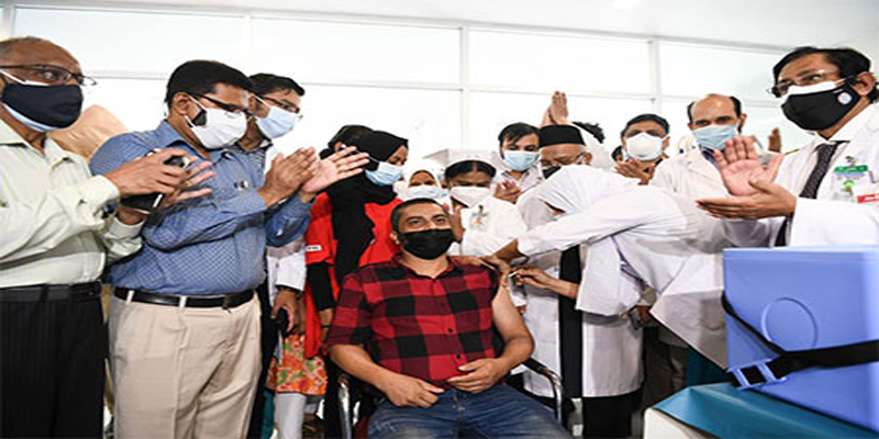 রাজধানীতে ফাইজারের টিকা প্রয়োগ শুরু