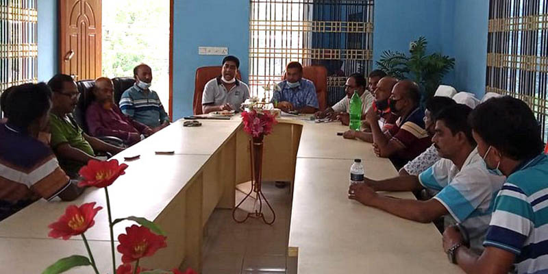 দুর্ঘটনা ঘটালো এসপি পরিবহন গ্রেফতার লস্কার পরিবহনের হেলাপার!