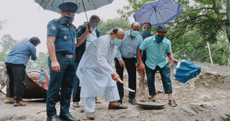 ঠাকুরগাঁওয়ের রুহিয়ায় নির্মাণ কাজের উদ্বোধন