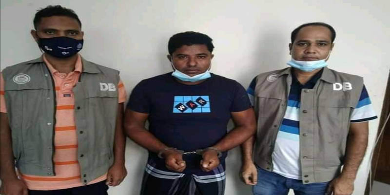 নরসিংদীতে সাজাপ্রাপ্ত কুখ্যাত আসামী মোবা গ্রেফতার
