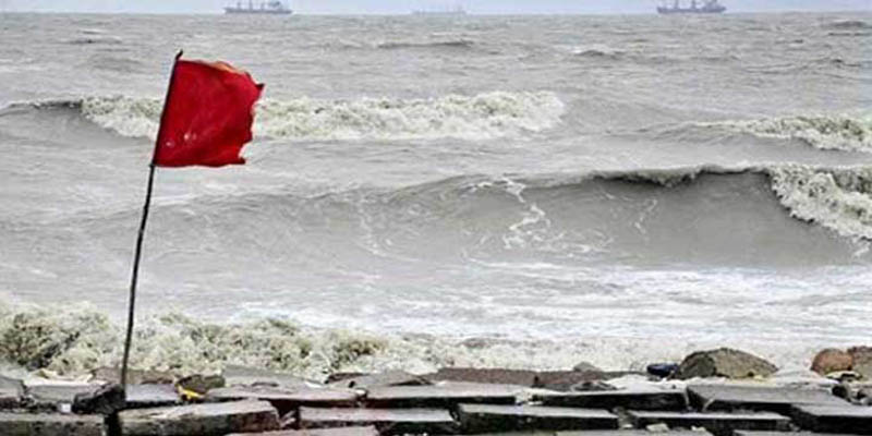 সাগরে লঘুচাপ : ৩ নম্বর সংকেত বহাল