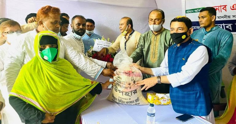 লক্ষ্মীপুরে প্রধানমন্ত্রীর জন্য দোয়া চাইলেন এমপি নয়ন
