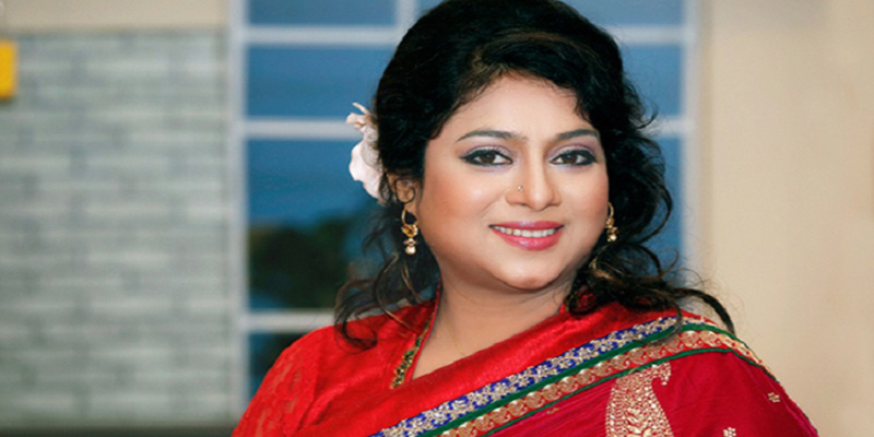 হ্যাকারদের কবলে নায়িকা শাবনূর!