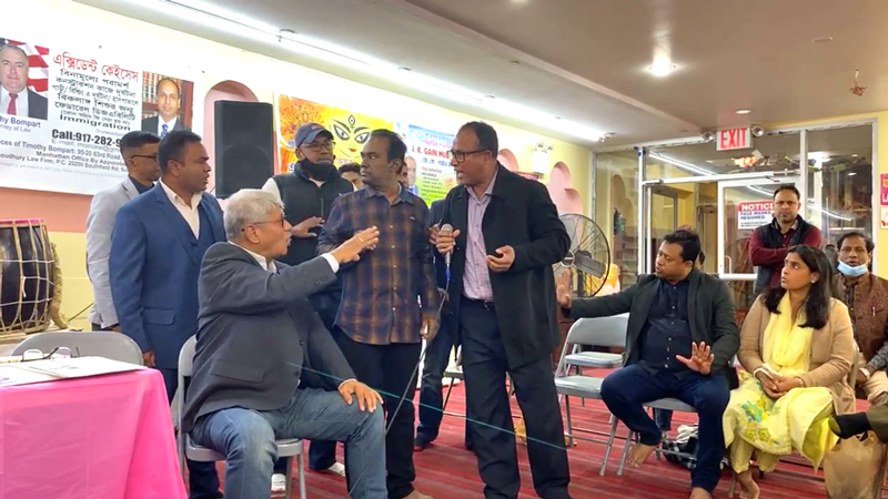 নিউ ইয়র্কে 'কোরআন'-এর বিকৃত বানান নিয়ে উত্তপ্ত সংবাদ সম্মেলন (ভিডিও)