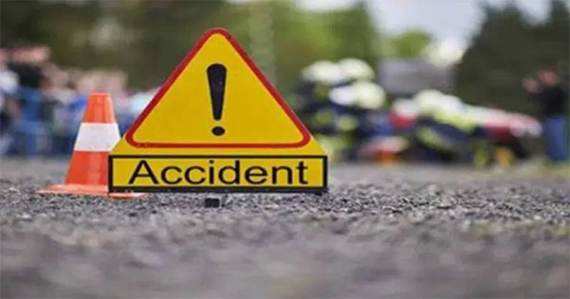 তেলবাহী ট্যাংকার চাপায় মোটরসাইকেল আরোহী গৃহবধূর মৃত্যু