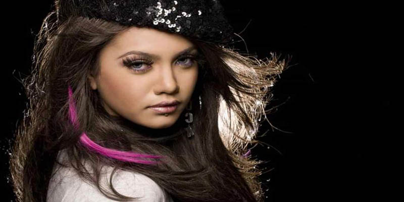 কণ্ঠশিল্পী মিলার বিচার শুরু