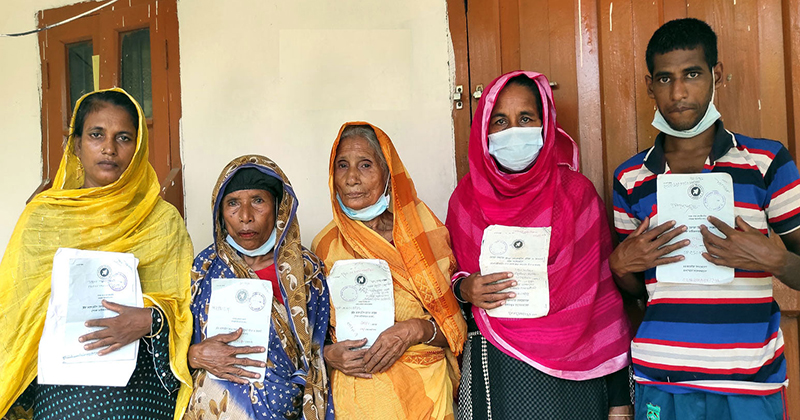 ঝিনাইদহে বয়স্ক বিধবা ও প্রতিবন্ধি ভাতার টাকা ভুয়া একাউন্টে !