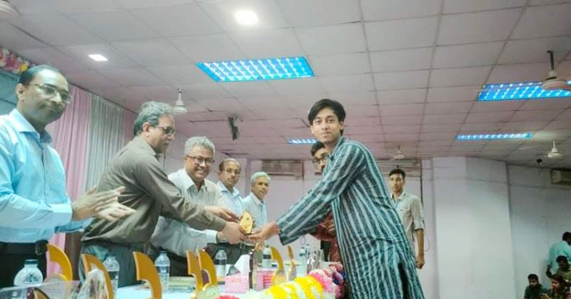 ফিচার, কলাম অ্যান্ড কন্টেন্ট রাইটার্সের ইভেন্টে বিজয়ীদের পুরস্কার বিতরণ