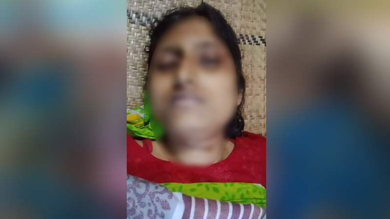 নোয়াখালীতে ওমান প্রবাসীর স্ত্রীর রহস্যজনক মৃত্যু