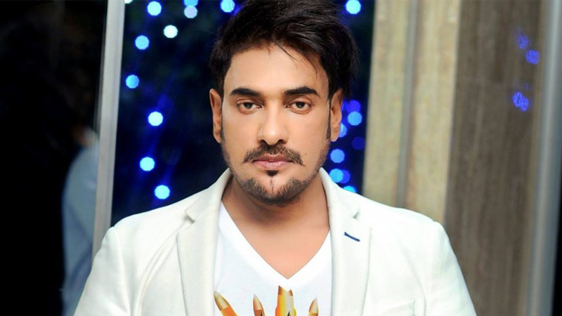 বানভাসি মানুষের পাশে দাঁড়াতে অনন্ত জলিলের আহ্বান