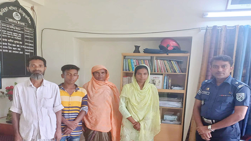 রুহিয়ায় বাক প্রতিবন্ধীকে উদ্ধার,পরিবারের হাতে হন্তান্তর