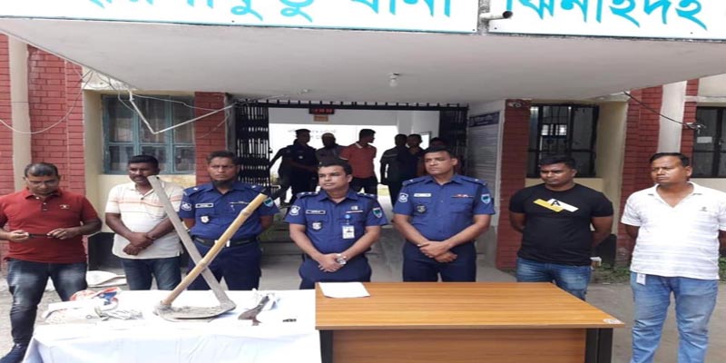 হরিনাকুন্ডুর চাঞ্চল্যকর হত্যা মামলার প্রধান আসামী গ্রেফতার