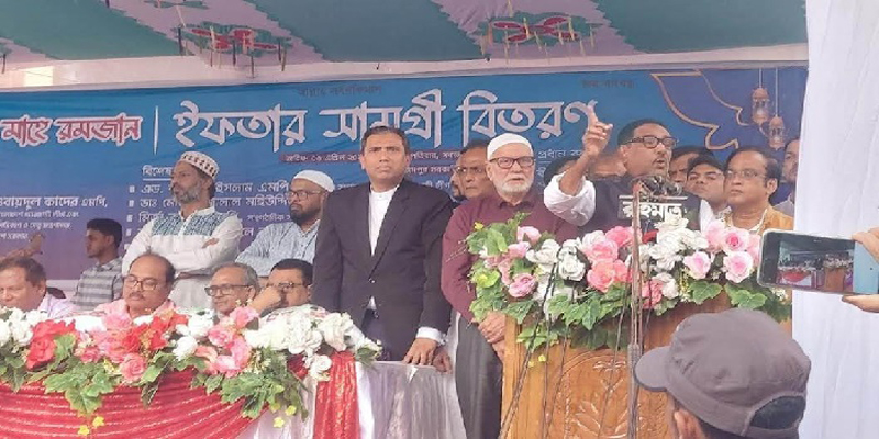 বঙ্গবাজারের আগুন বিএনপি লাগিয়েছে কিনা খতিয়ে দেখা হচ্ছে:কাদের