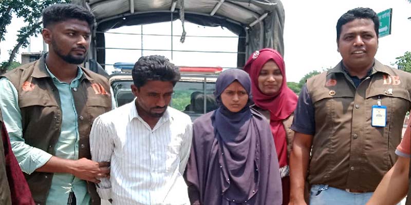 ঘুমন্ত নারীদের ব্যক্তিগত ভিডিওধারণকারী চক্রের দুই সদস্য গ্রেফতার