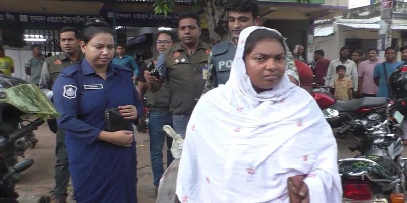 ঝিনাইদহে কুরিয়ার সার্ভিসের আমের চালানে মিলল সাড়ে ৯ কেজি গাঁজা