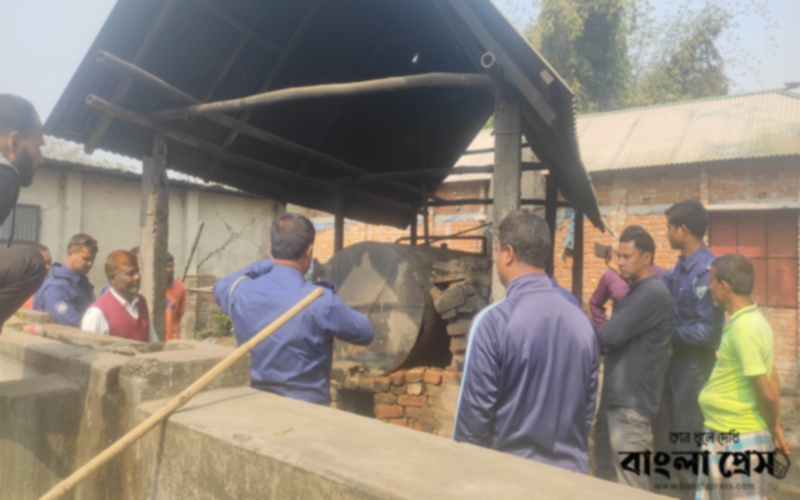 রুহিয়ায় বয়লারের গরম পানিতে ঝলসে শ্রমিক আহত