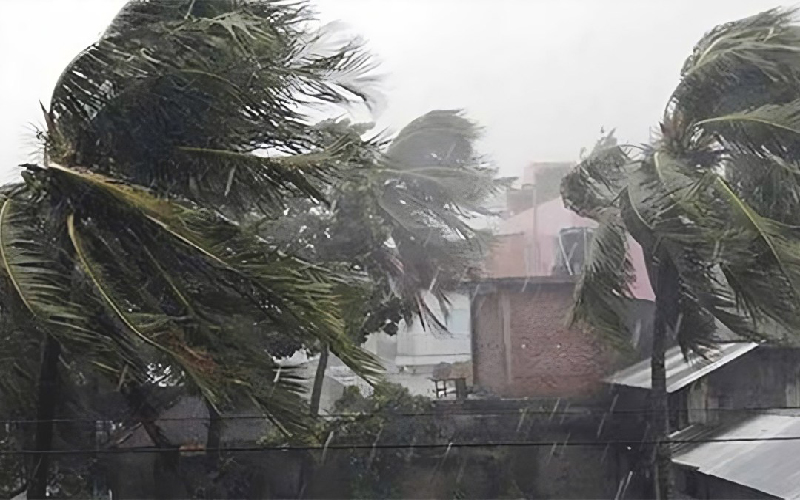 রাত ১টার মধ্যে যে সব এলাকায় ৬০ কিলোমিটার বেগে ঝড়