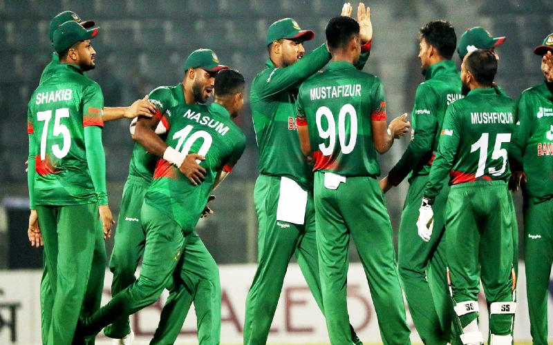 হৃদয়-রিয়াদের ব্যাটে জয় পেলো বাংলাদেশ
