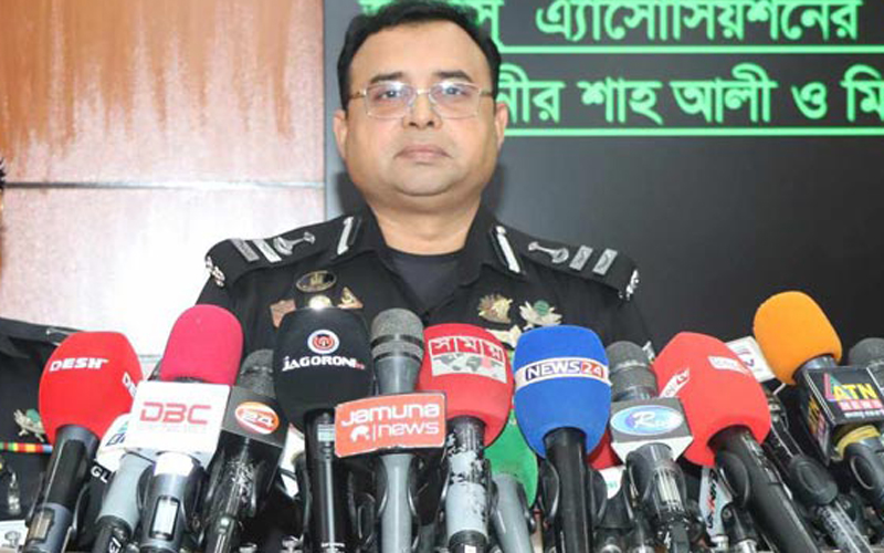 বিদেশ ভ্রমণের প্রলোভন দেখিয়ে ধর্ষণ ও শারীরিক নির্যাতন করত নিউটন: র‌্যাব