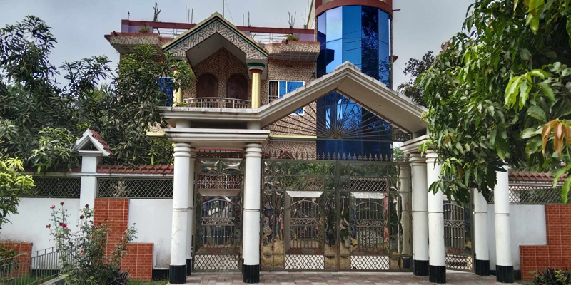 শার্শায় উপজেলা চেয়ারম্যান পদপ্রার্থীর বাসভবনের সামনে বোমা বিস্ফোরণ