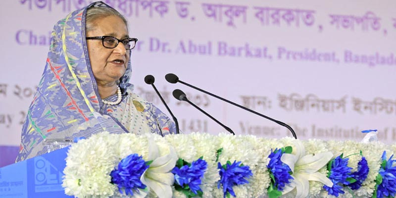 ৬ জুন বাজেট দেব, বাস্তবায়নও করব: প্রধানমন্ত্রী