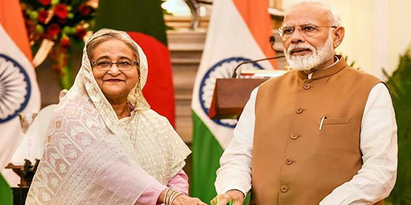 নরেন্দ্র মোদীকে শেখ হাসিনার অভিনন্দন
