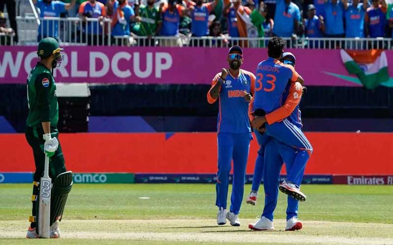 ভারতের দুর্দান্ত জয়, ১২০ রানও করতে পারল না পাকিস্তান